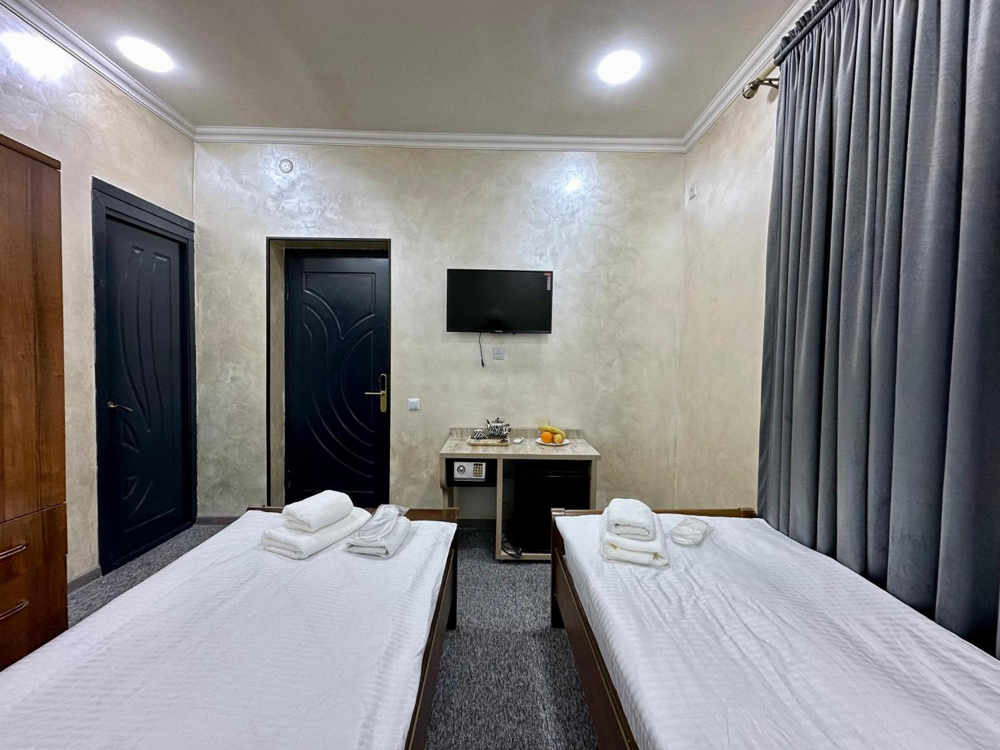 Rahat Inn Hotel Ташкент Екстер'єр фото